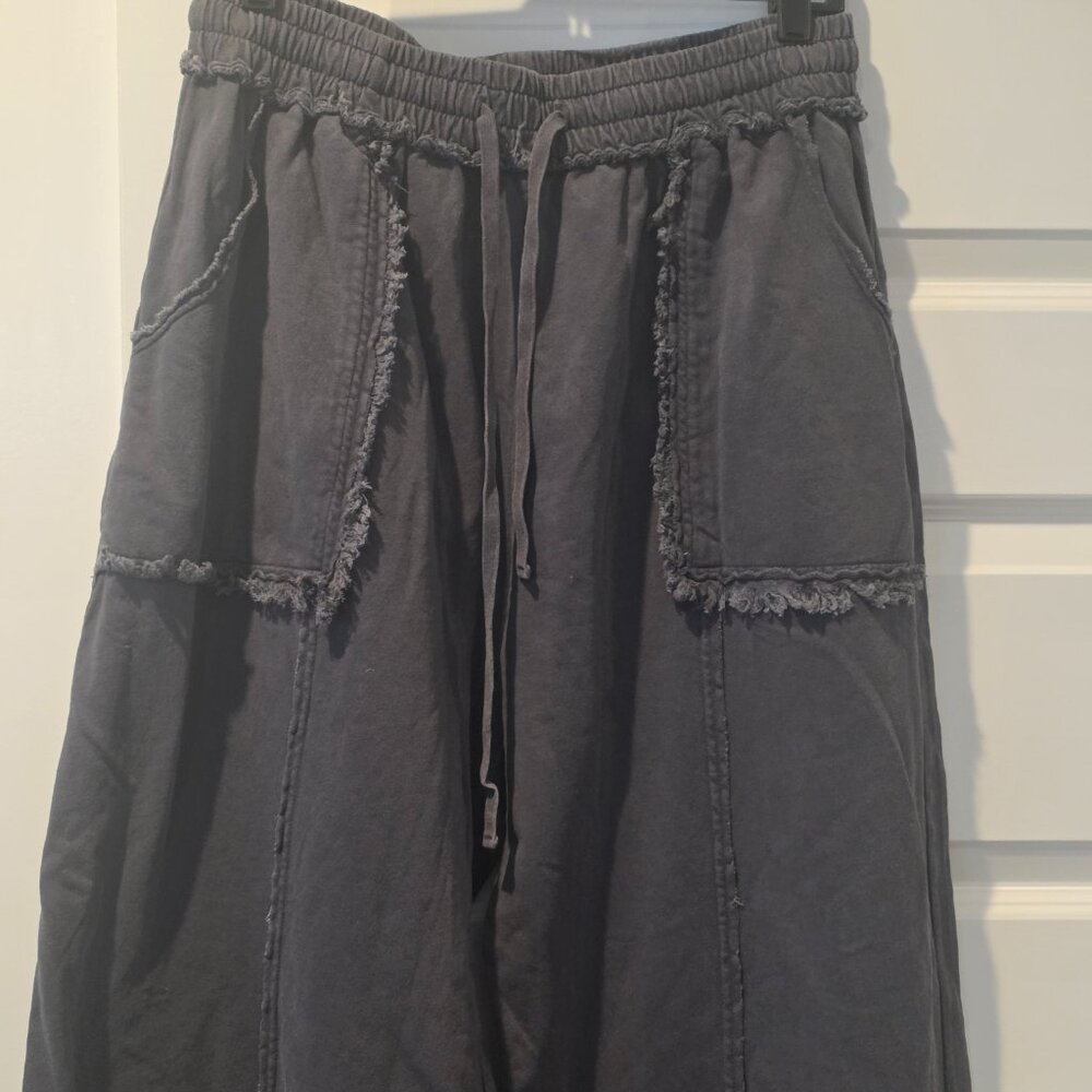 NWT: Easel Mineral Wash Wide Leg Pants - Picture 4 of 5